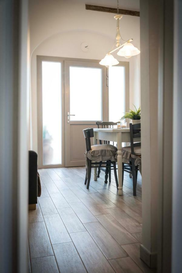 Tosca'S House Apartment Палая Екстериор снимка
