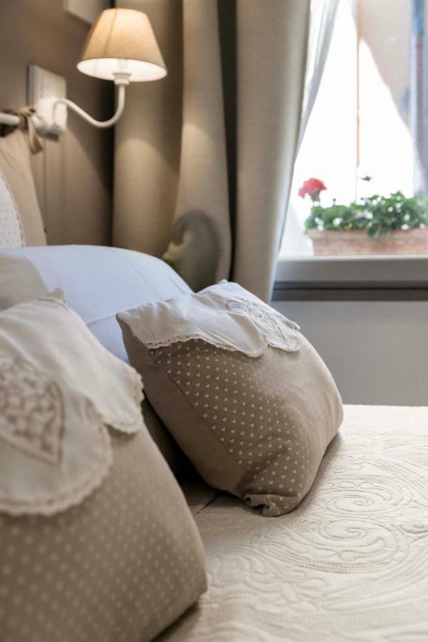 Tosca'S House Apartment Палая Екстериор снимка